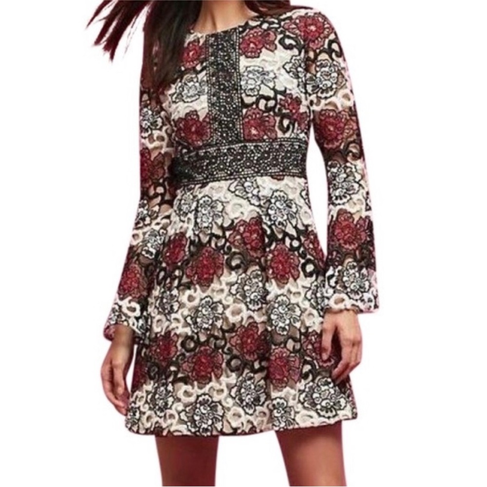 monique lhuillier daya dress